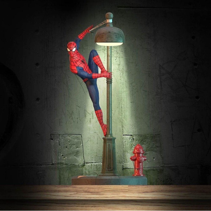 MARVEL COMICS - Spider-Man - Lampe dcorative 34cm