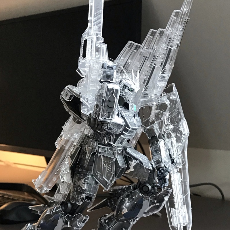 MG RX-93 Nu Gundam Ver. Ka (Mechanical Clear) 1/100